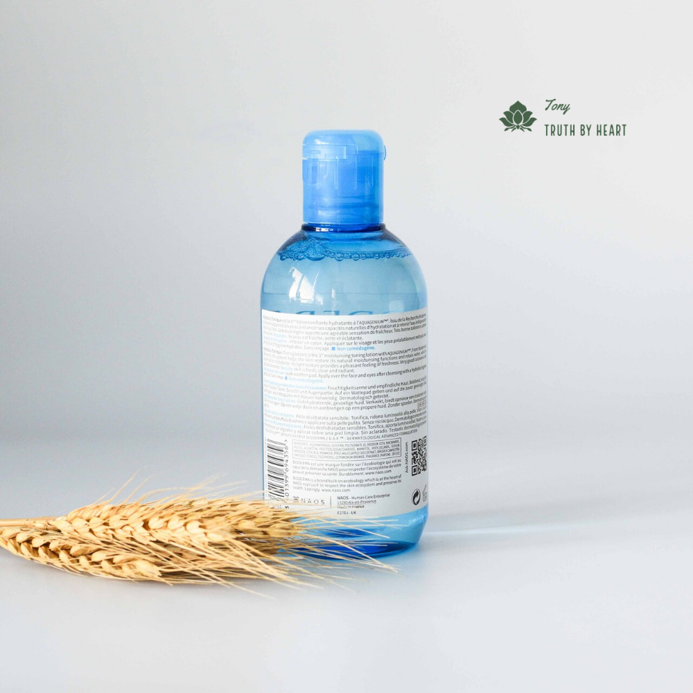 Toner nước hoa hồng Bío hydra màu xanh