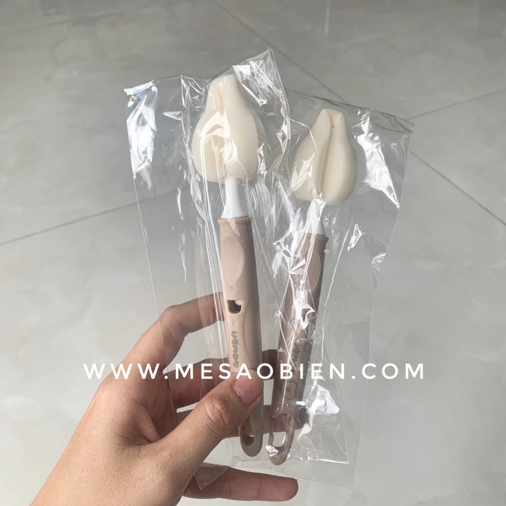 Cọ bình sữa núm ty UBMOM Hàn Quốc