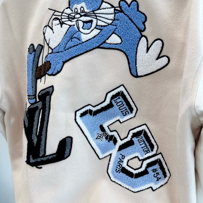 ⚡️ - Áo Khoác Luon Vuituoi Multi-Patches Mixed Leather Varsity Blouson Milky White, Áo varsity jacket LV