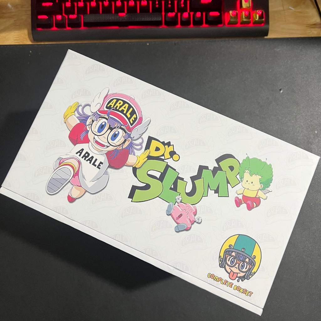 Box Dr.Slump dùng để bày manga