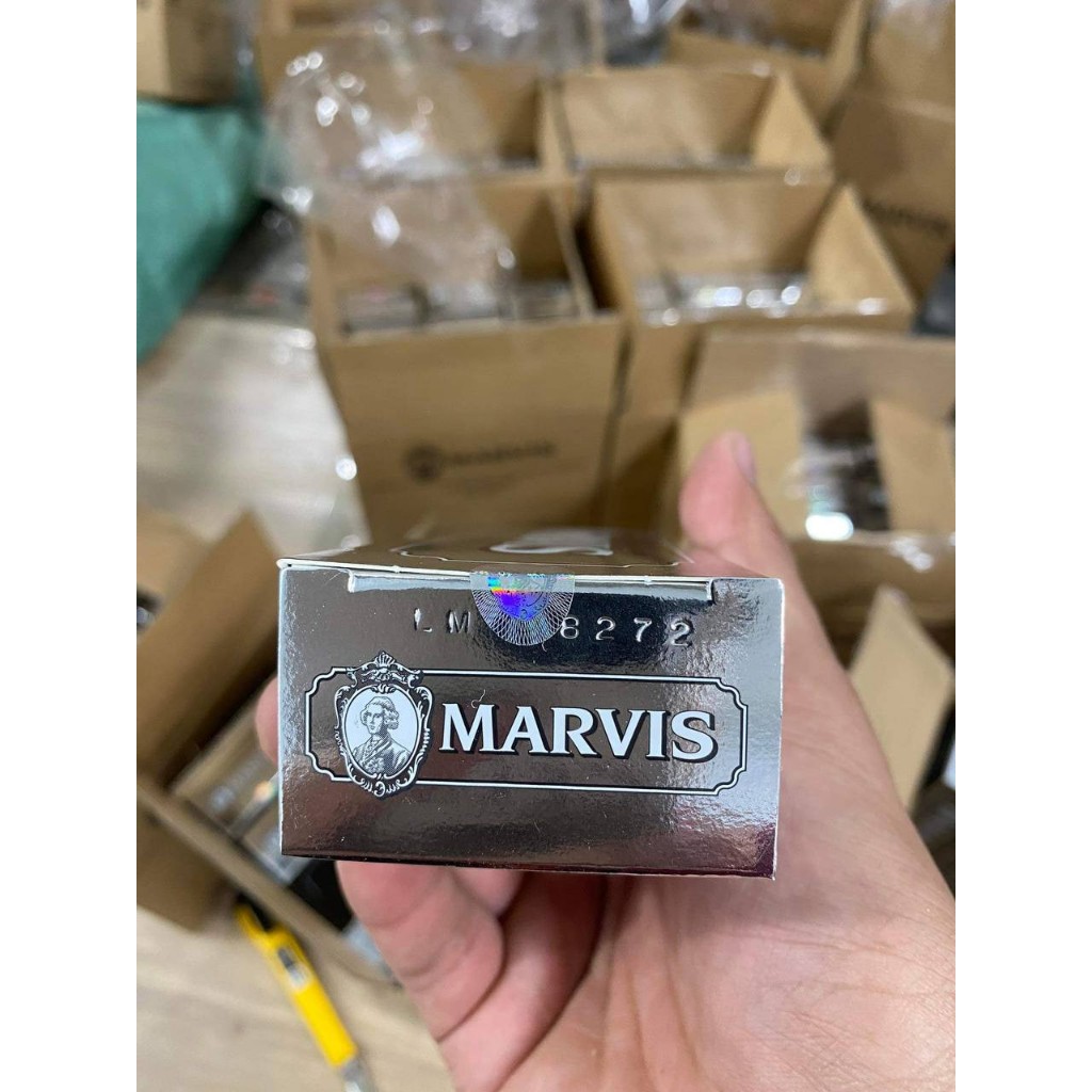 Kem Đánh Răng Marvis Whitening Mint 25ml-85ml