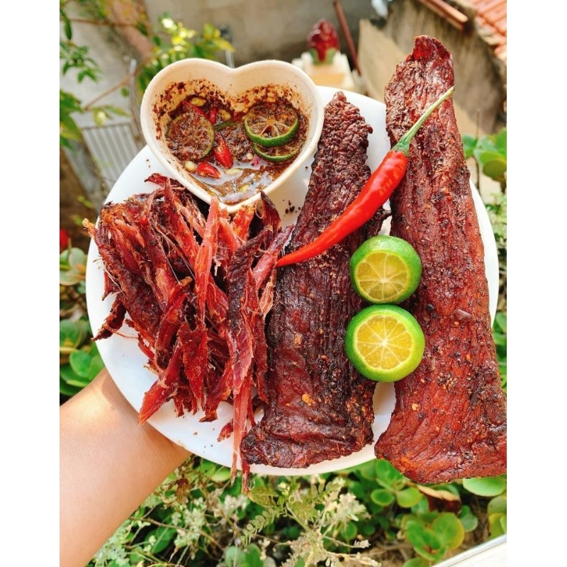 Thịt lợn gác bếp 500g. MQ FOOD kèm chẩm chéo thơm ngon