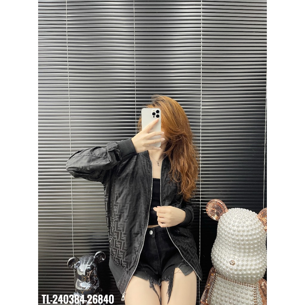 🔥Hot🔥Áo khoác gió Fendi họa tiết thiết kế hot trend Nam nữ New 2023