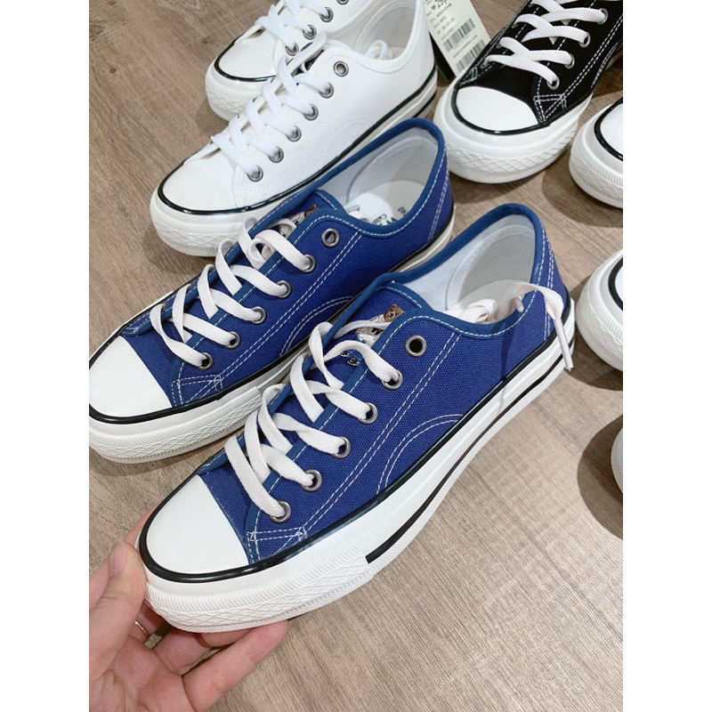 Giày WHOAU Authentic