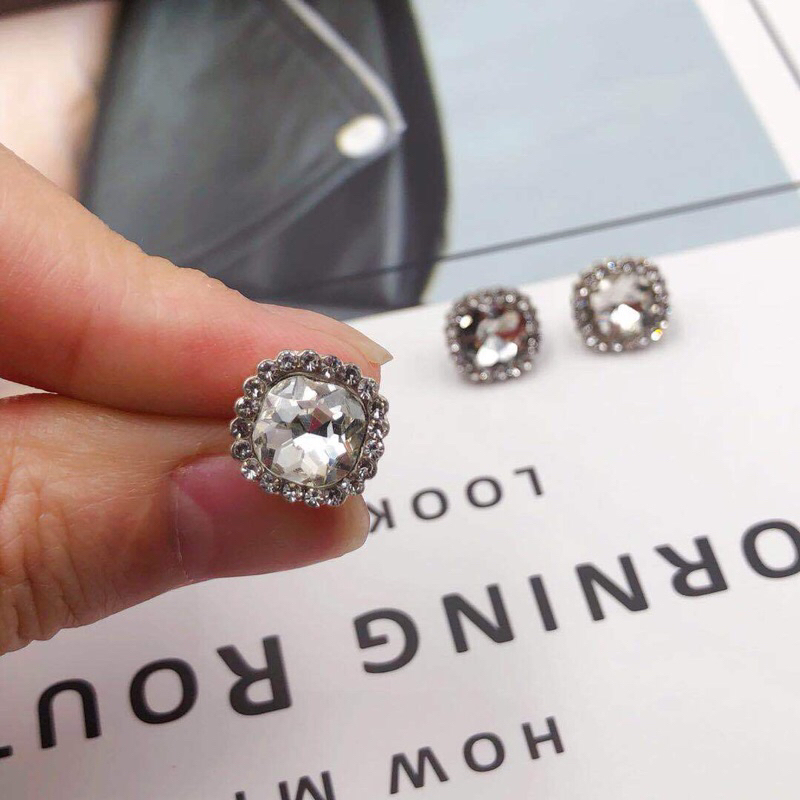 nút đá vuông 1,5cm (ảnh chụp thật )