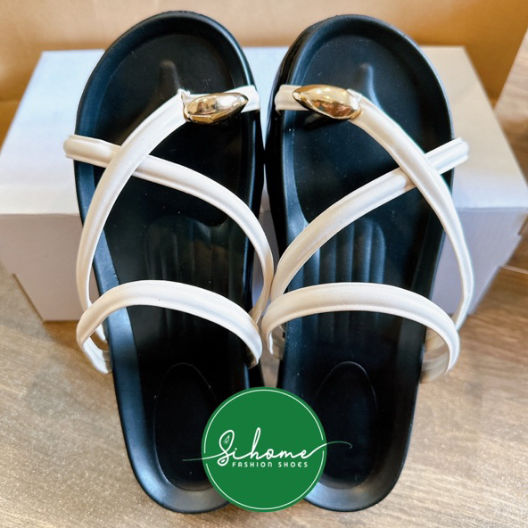 Dép lê nữ, dép nữ xỏ ngón đính khuy vàng đế bánh mỳ 5PH êm chân siêu nhẹ