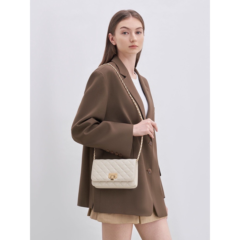 TÚI CNK TRẮNG Ô TRÁM ĐEO CHÉO KHÔNG BOX