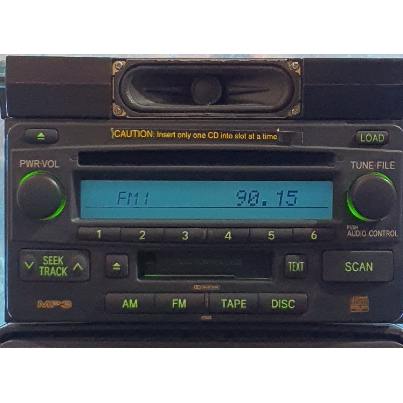Máy phát nhạc liền Amply TOYOTA 6DISK tape. tính năng Radio tape cd 6disk.