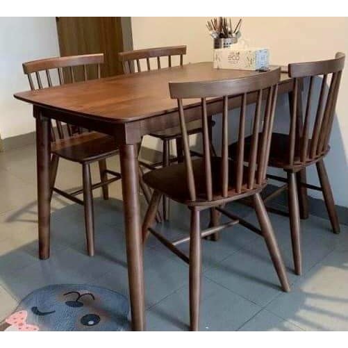 Bàn ghế ăn gỗ cao su (bàn 120cm chân tròn+4 ghế bảy nan)