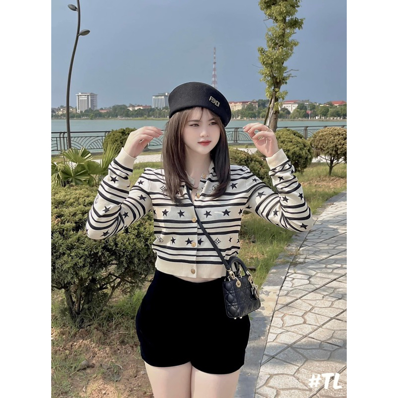 Áo Len Khuy L .V Sao Trắng Siu Cấp