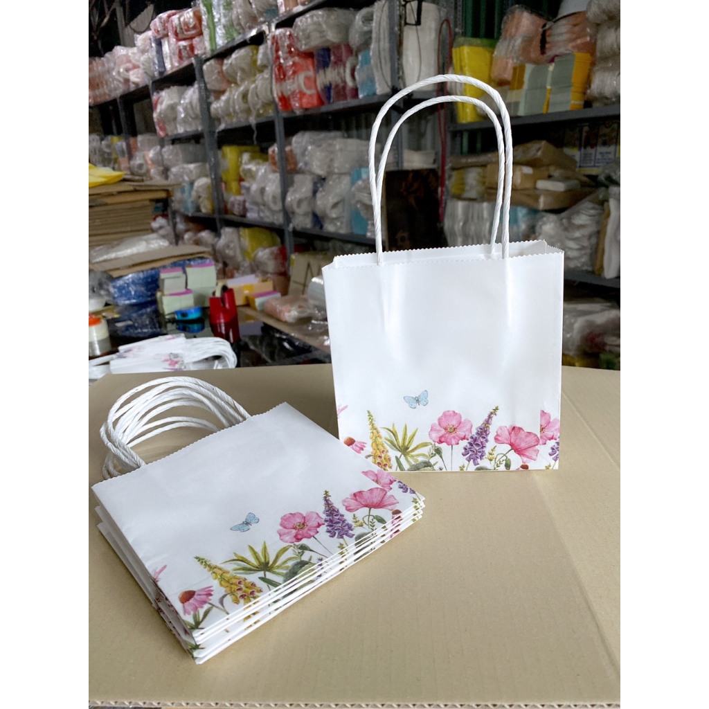 Set 10 cái Túi giấy KRAFT NHẬT 15x14x5 cm quai giấy xoắn cao 150 ngang 143 hông 50 mm