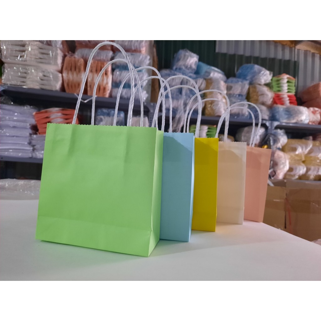 Set 50 cái Túi giấy KRAFT NHẬT 15x14x5 cm quai giấy xoắn cao 150 ngang 143 hông 50 mm