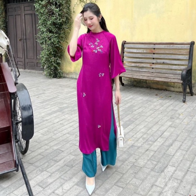 Áo Dài Thiết Kế Thêu Hoa Cao Cấp_Áo Dài Cổ Tròn Dáng Xuông May Sẵn Đi Lễ Chùa