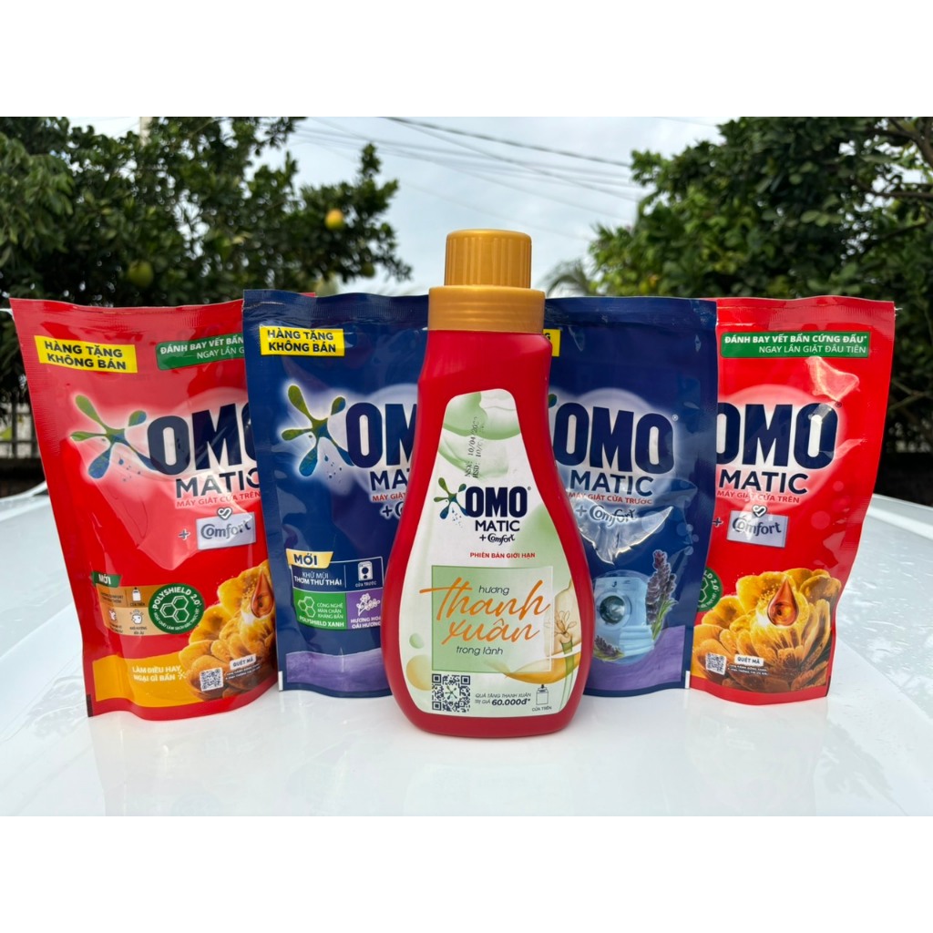 Nước Giặt OMO Matic Comfort Hương Thanh Xuân Trong Lành Chai 720G Phiên Bản Giới Hạn