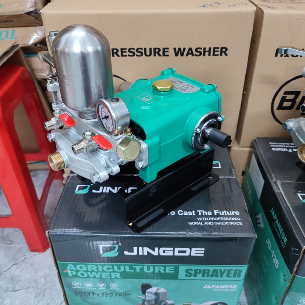 Đầu phun áp lực pittong sứ 22mm JINGDE JD126 công suất 1Hp chuyên dùng cho nông nghiệp và xịt rửa xe