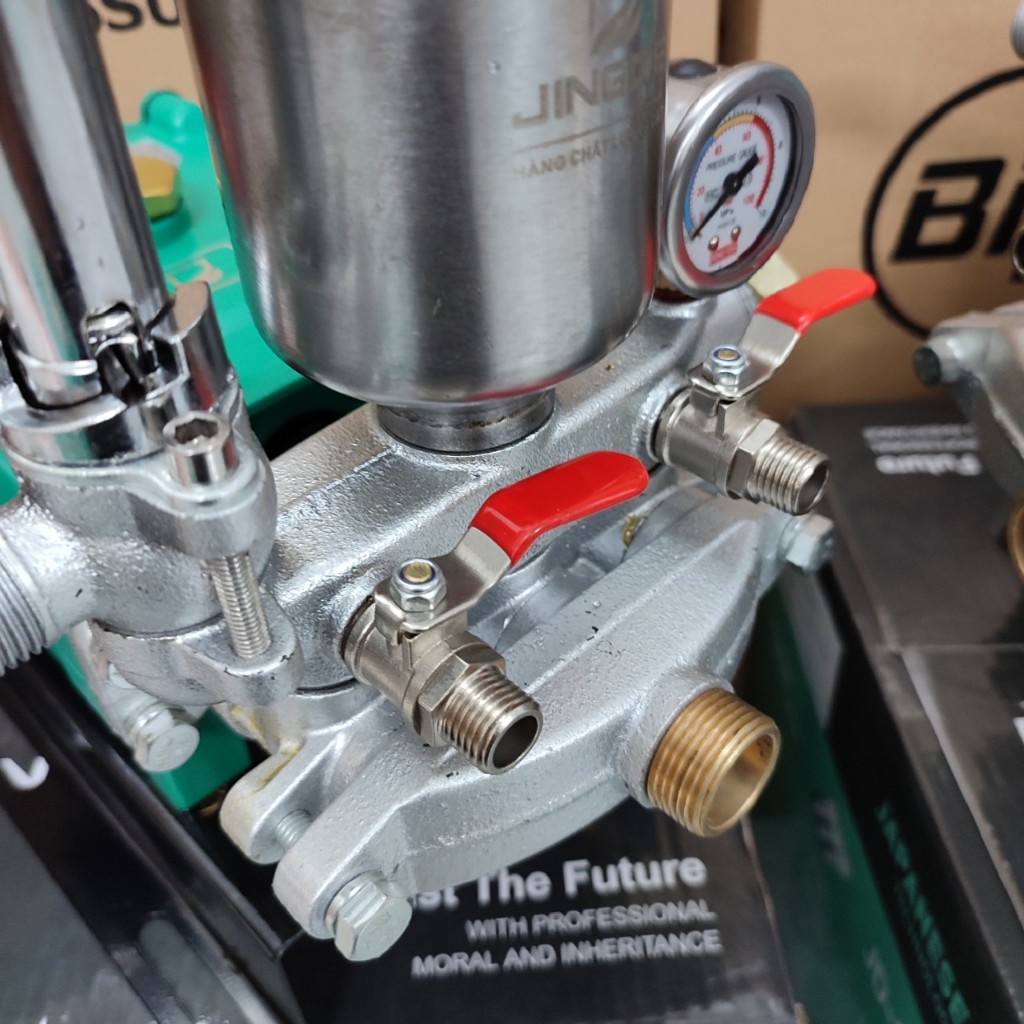 Đầu phun áp lực pittong sứ 22mm JINGDE JD126 công suất 1Hp chuyên dùng cho nông nghiệp và xịt rửa xe