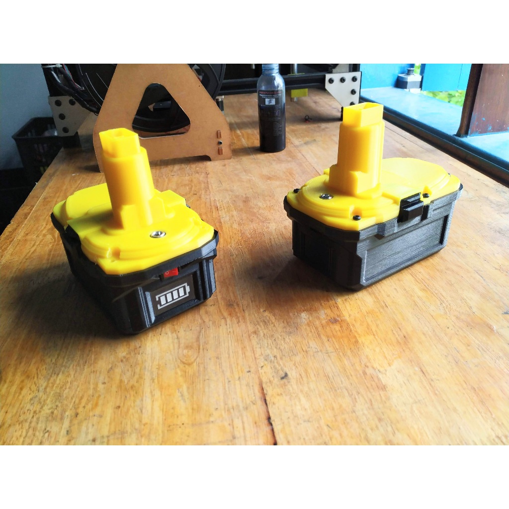 Vỏ pin Dewalt 18v 5S2P đóng được 10 cell 18650