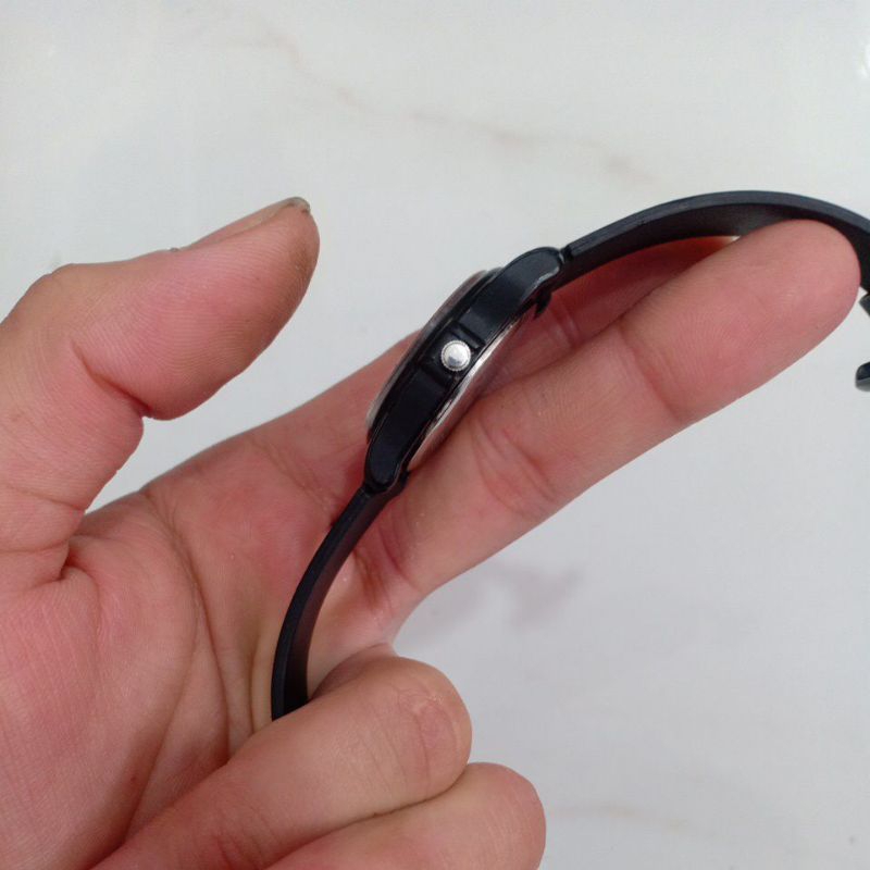 Đồng hồ si nhật nam nữ dây nhựa hiệu J-AXIS SUN FLAME ful đen