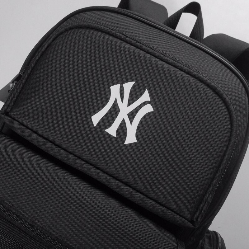 Balo nam nữ thể thao MLB NY BOX thiết kế nhiều ngăn, đựng được laptop 15,6 inch form chuẩn chống thấm nước Bánh Mì Store