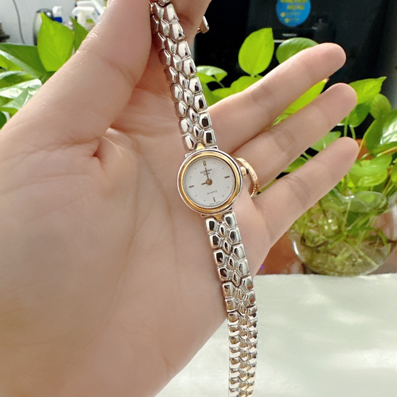 Đồng hồ nữ si nhật dáng lắc tay hiệu Sunlord, dây khoá zin