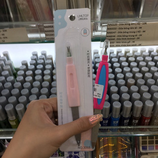 Cây móc khoé và sủi da 2 đầu cán nhựa❤️