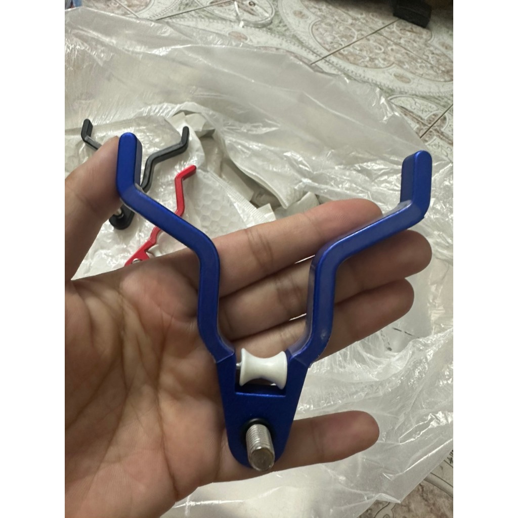 Đầu gác câu đài sừng trâu con lăn 4 màu: đen, đỏ, xanh, bạc