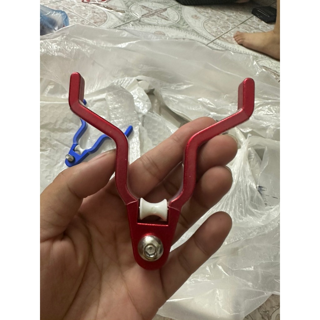 Đầu gác câu đài sừng trâu con lăn 4 màu: đen, đỏ, xanh, bạc