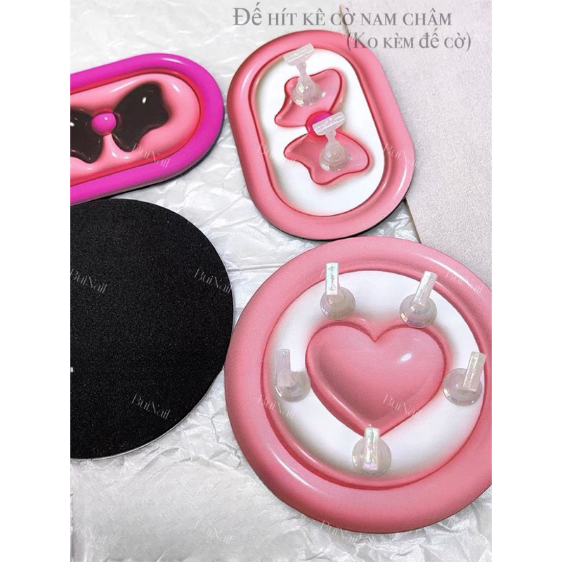 ĐẾ NAM CHÂM HÍT KÊ CỜ