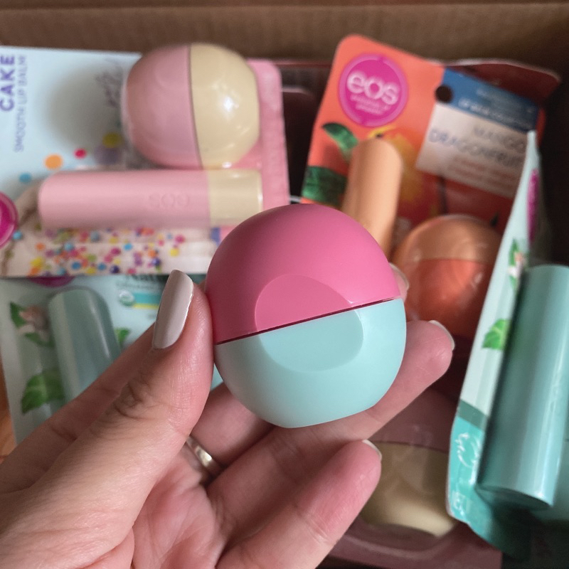 Son dưỡng môi Eos nhiều mùi