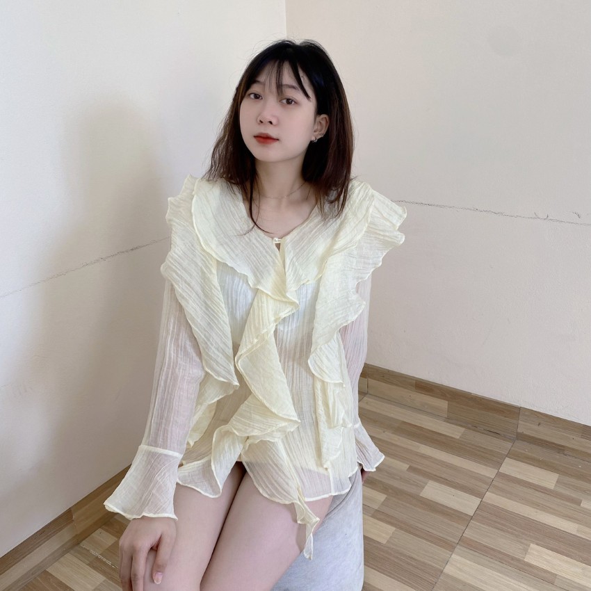 Áo sơ mi nữ kiểu ,Áo sơ mi nữ tơ nhăn,thiết kế cổ V,tay loe bánh bèo tiểu thư