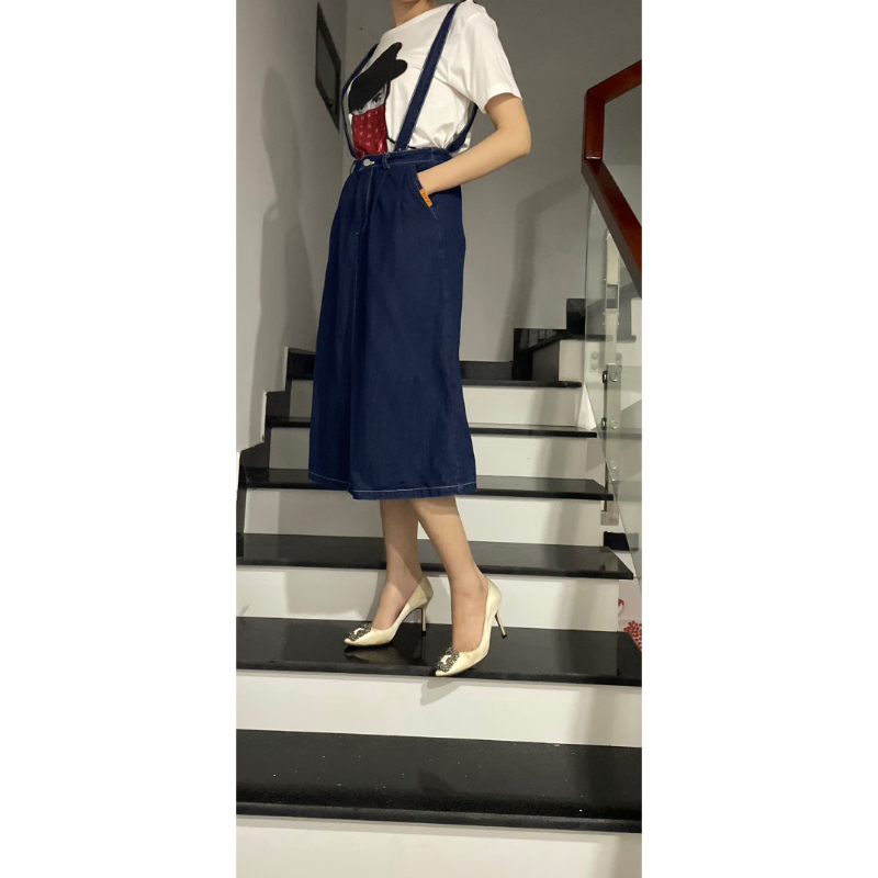 Thanh lý váy yếm jean bò hàn size s,m vừa