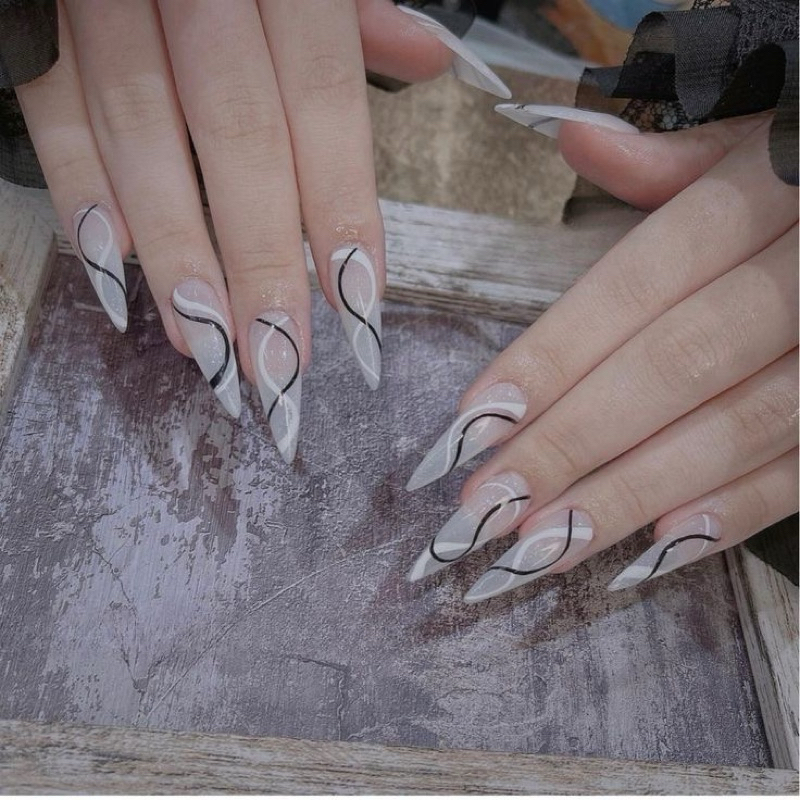 Nailbox nhọn thiết kế