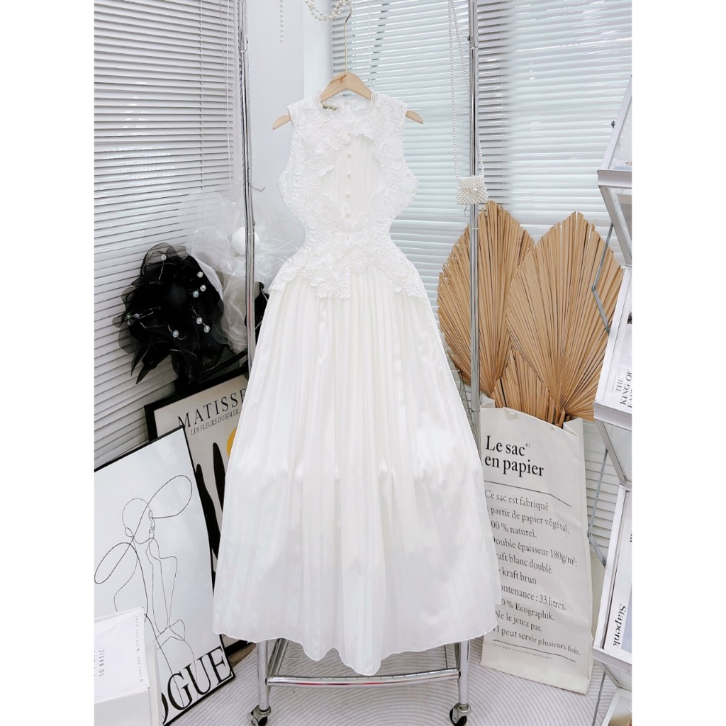 Đầm sát nách xòe có kèm thêm ảnh chụp thật