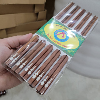 Đũa ăn gỗ Cẩm lai đầu vuông gắn họa tiết hoa hồng - bộ 10 đôi