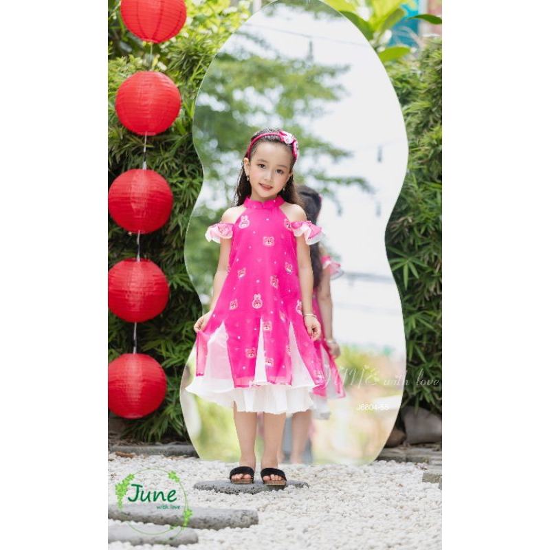 ÁO DÀI TẾT GẤU DÂU DỄ THƯƠNG NGỌT NGÀO VOAN TƠ CÁCH TÂN BÉ GÁI HAIVANCO 10 đến 40 kg mềm mại và thoáng mát hoa văn đẹp