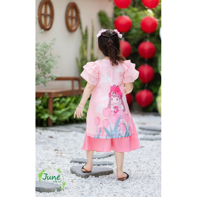 ÁO DÀI TẾT GẤU DÂU NGỌT NGÀO DẠNG ĐẦM VÁY VOAN TƠ CÁCH TÂN BÉ GÁI HAIVANCO 10 đến 40 kg mềm mại thoáng mát hoa văn đẹp