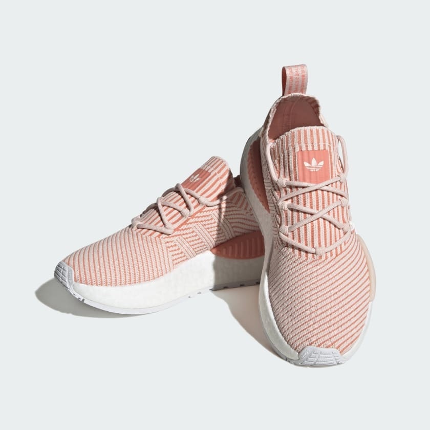 Giày sneakers nữ Adidas NMD_W1 màu hồng đất, size 6_37