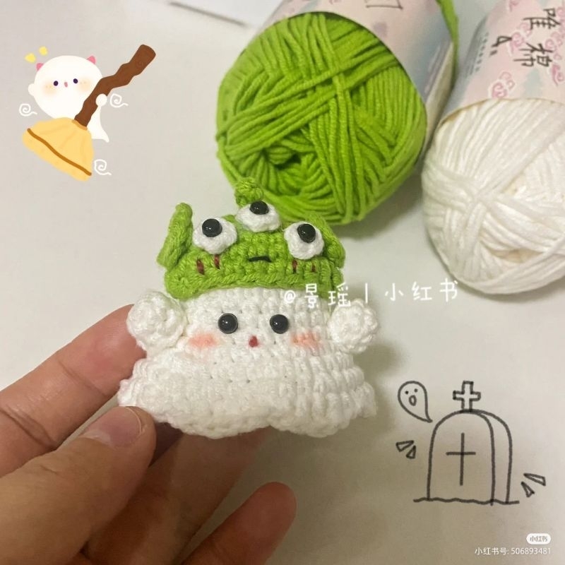 Móc khoá con ma đội mũ xinh xắn bằng len handmade của Mập