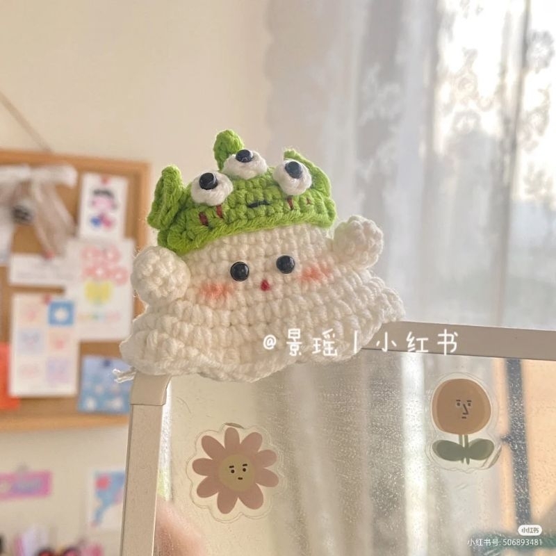 Móc khoá con ma đội mũ xinh xắn bằng len handmade của Mập