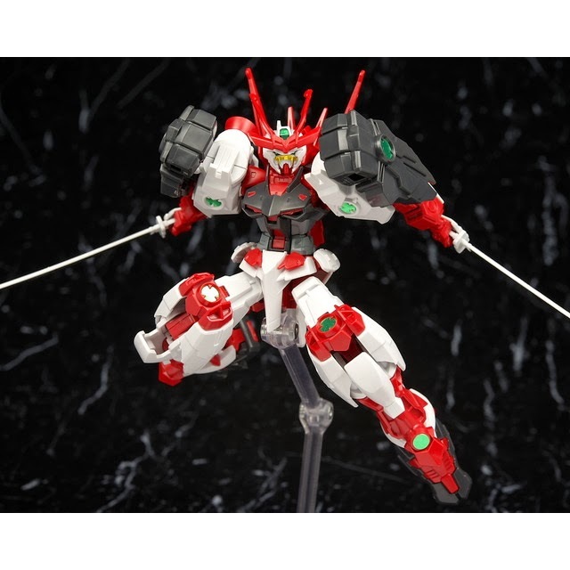 Mô Hình BANDAI HGBF 1/144 SENGOKU ASTRAY GUNDAM