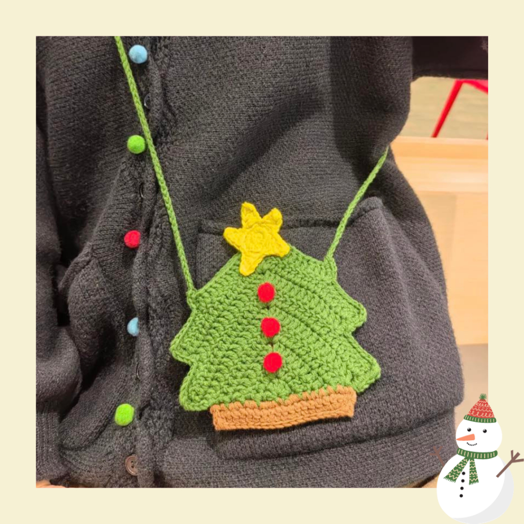 Túi Cây Thông Noel Len Giáng Sinh Handmade Đeo Chéo Làm Quà Tặng - UrPuddin'