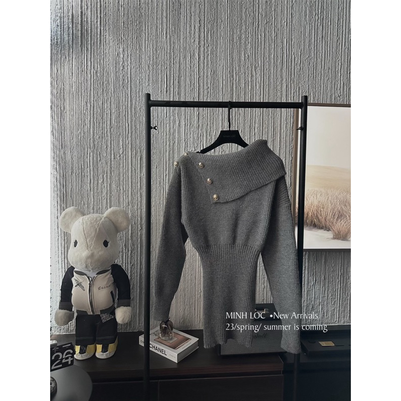 Váy len body trễ vai khuy