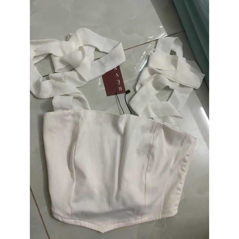 Combo 3 áo croptop size S NGUYÊN TAG