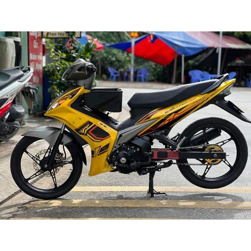 Tem rời 3 lớp ex 135 - 2010 - Mẫu tem chỉ chế dán xe vàng xám siêu nét 06