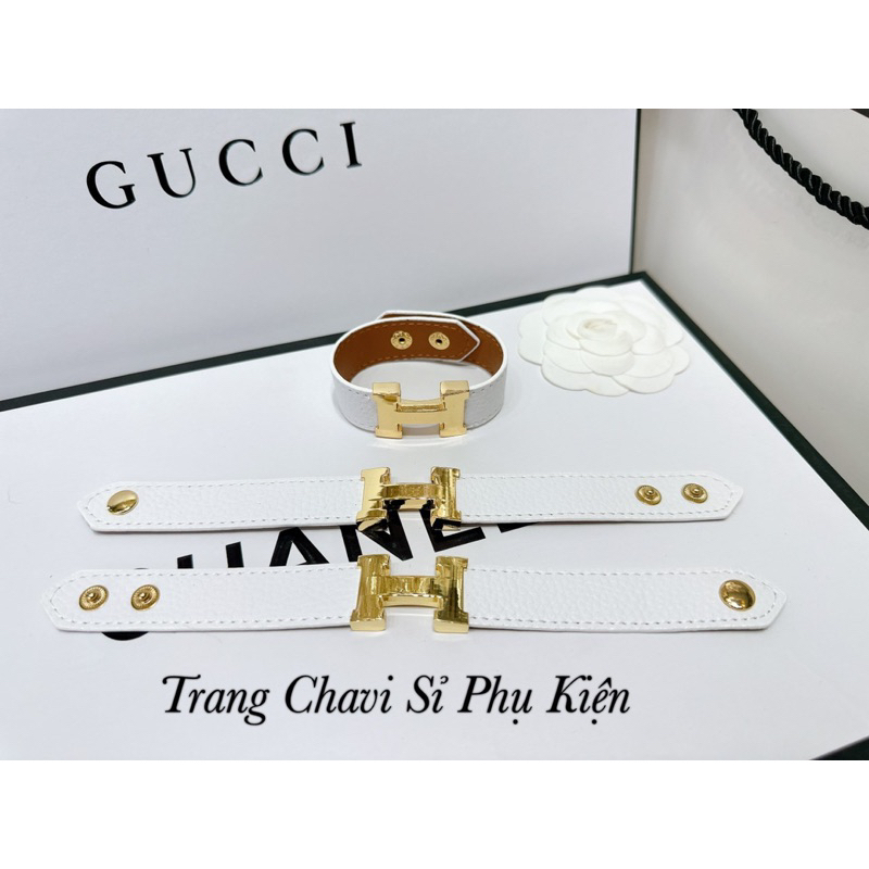 Vòng tay da chữ H