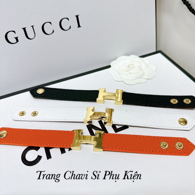 Vòng tay da chữ H