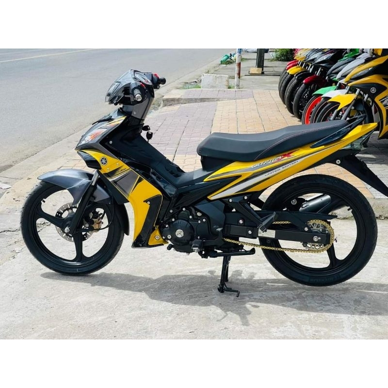 Tem rời 3 lớp ex135-2010 - Mẫu tem chế X dán xe vàng xám mới