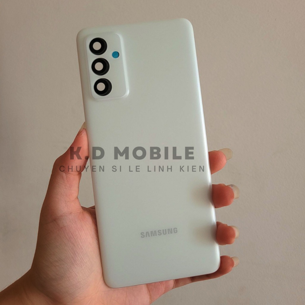 Nắp lưng Samsung A82 có kính camera, keo viền - Shop Dung