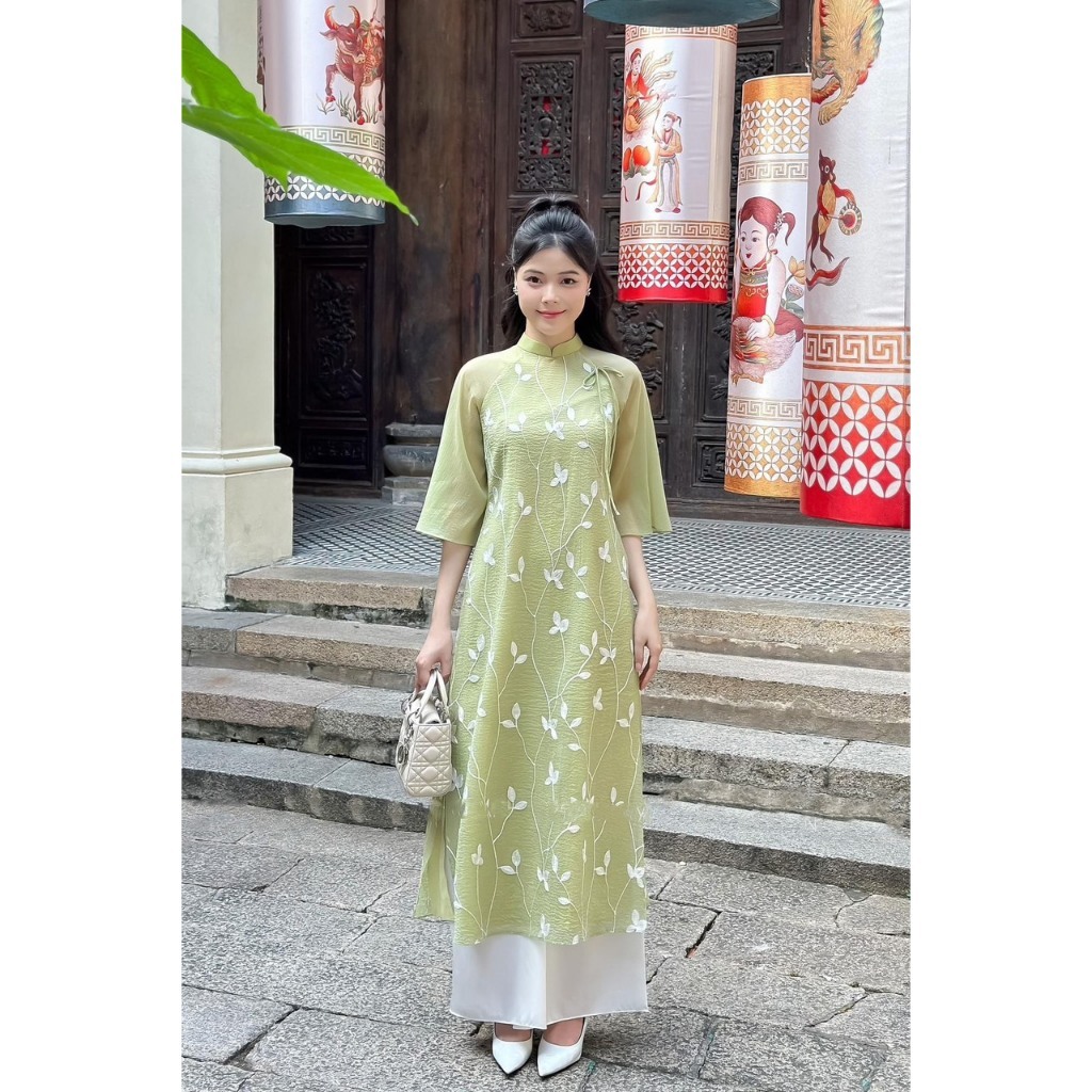 Áo Dài Cách Tân, Áo Dài Ren 4 tà Tay Loe Đính Nơ H12