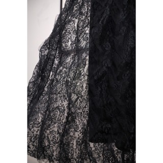 Chân váy Ren dập nổi thiết kế bởi Beaute' by Nguyên Hà